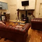 Mary\'S Bespoke Cottage