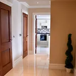 Reeks View Apartments