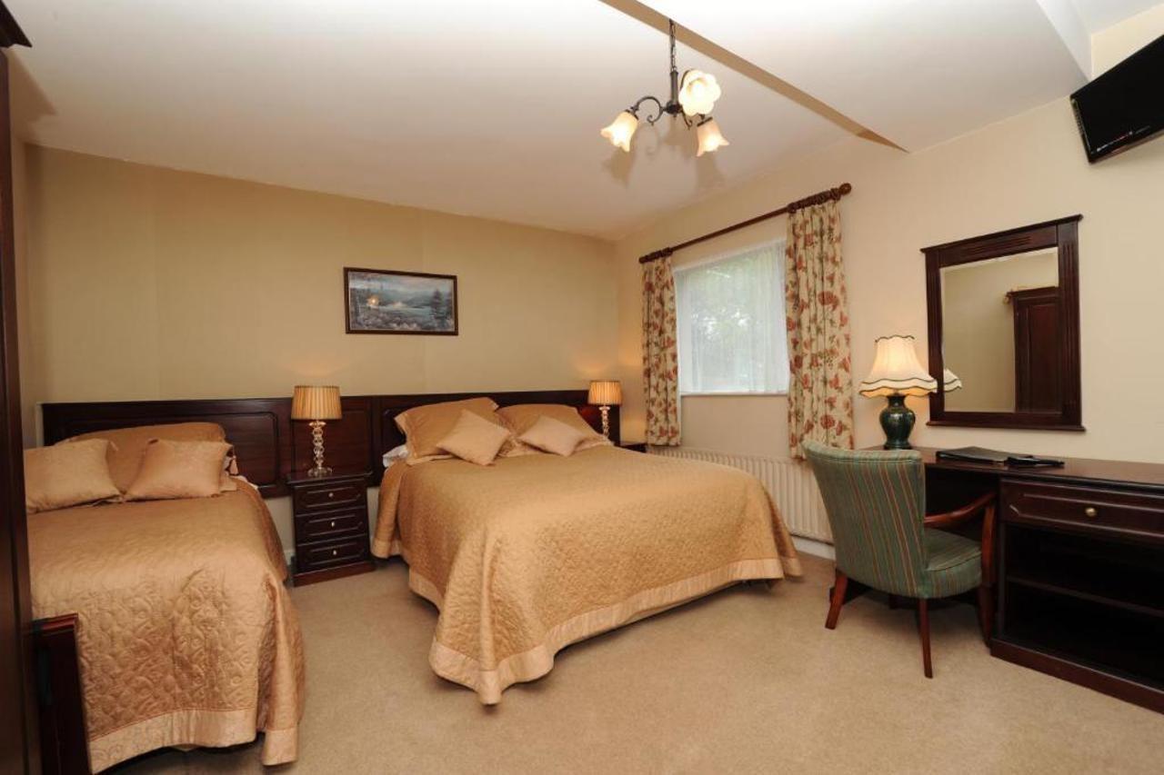 Muckross Riding Stables Farm stay Killarney