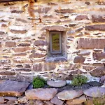 Secluded Cottage Nestled In The Beara Peninsula