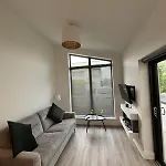 Clifden Lodge 1 Bedroom Apt