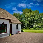 Cottage 33 Old Killarney Village Killarney