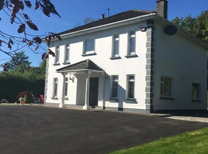 Laurel Lodge