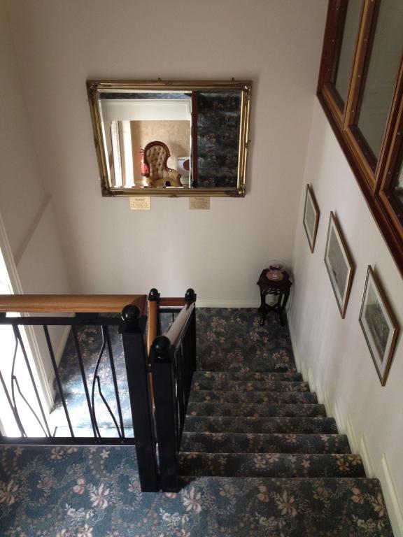 Guest house Robeen House