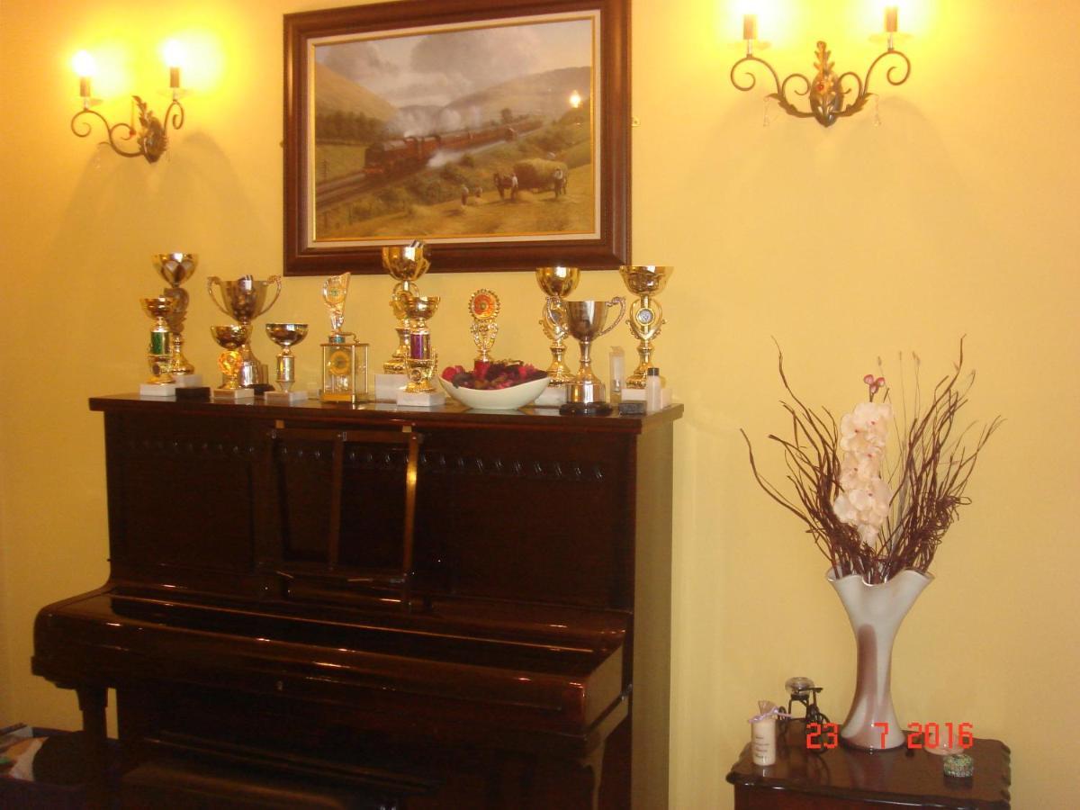 Fiddlers Rest * Killarney