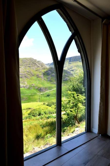 Secluded Nestled In The Beara Peninsula *
