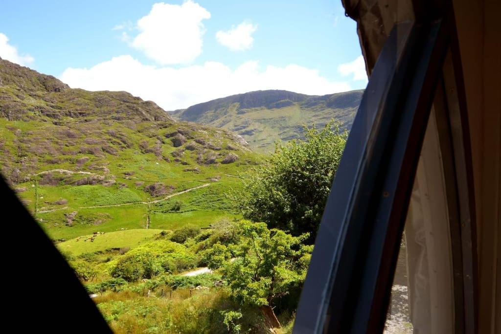 Secluded Nestled In The Beara Peninsula Killarney