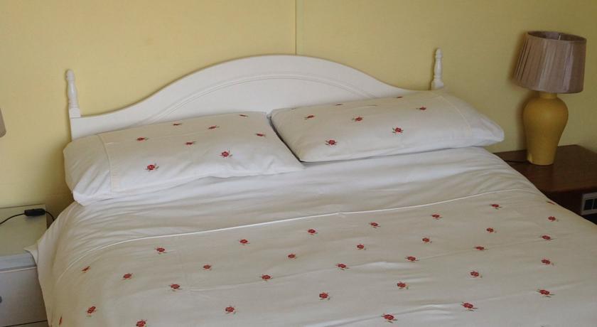 Bed & Breakfast Shamrock House 3*