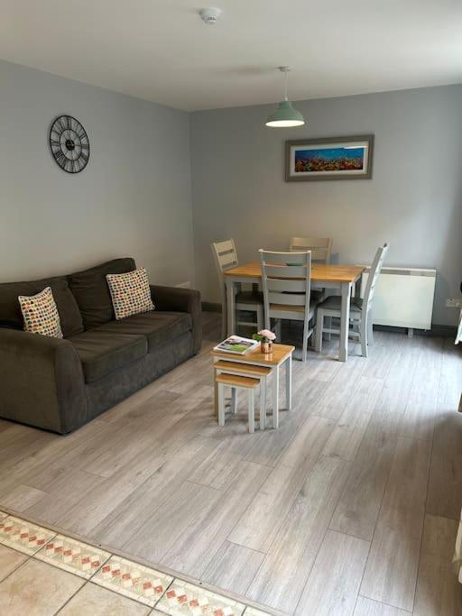Apartment Chapel Place, Town Centre Killarney