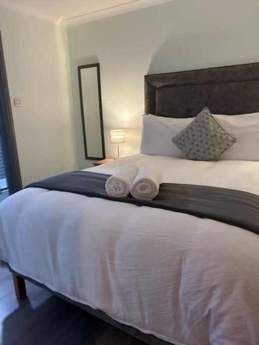 Chapel Place, Town Centre * Killarney