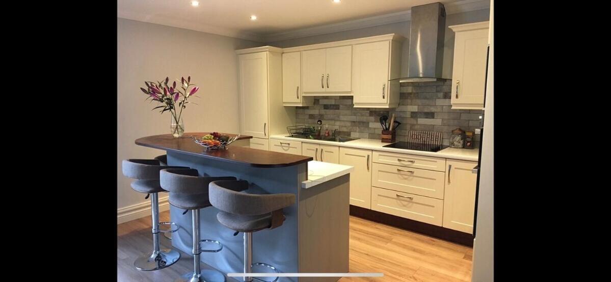 Holiday home Gleanntan House - Beautiful Family Town House *