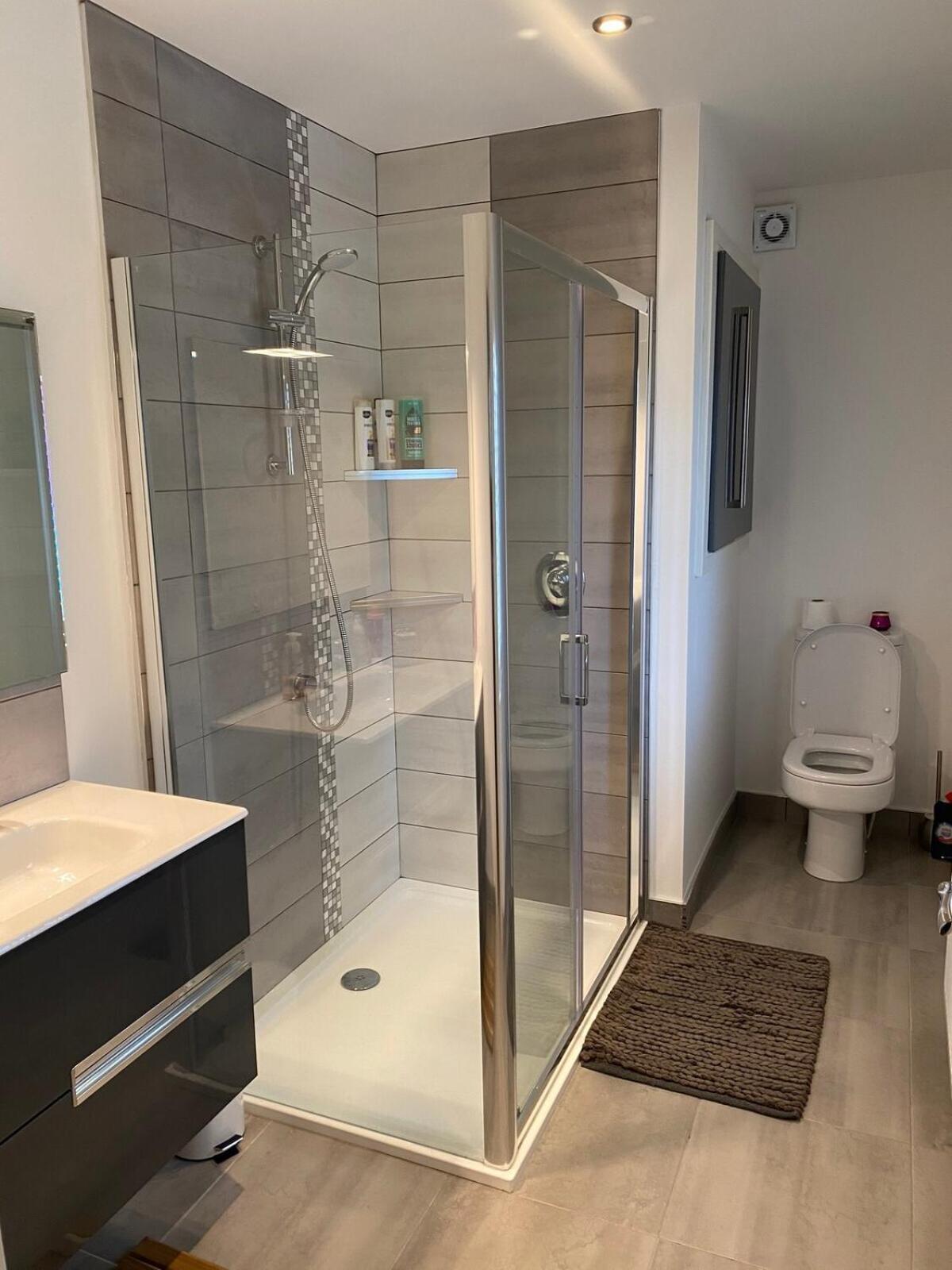 Gleanntan House - Beautiful Family Town House