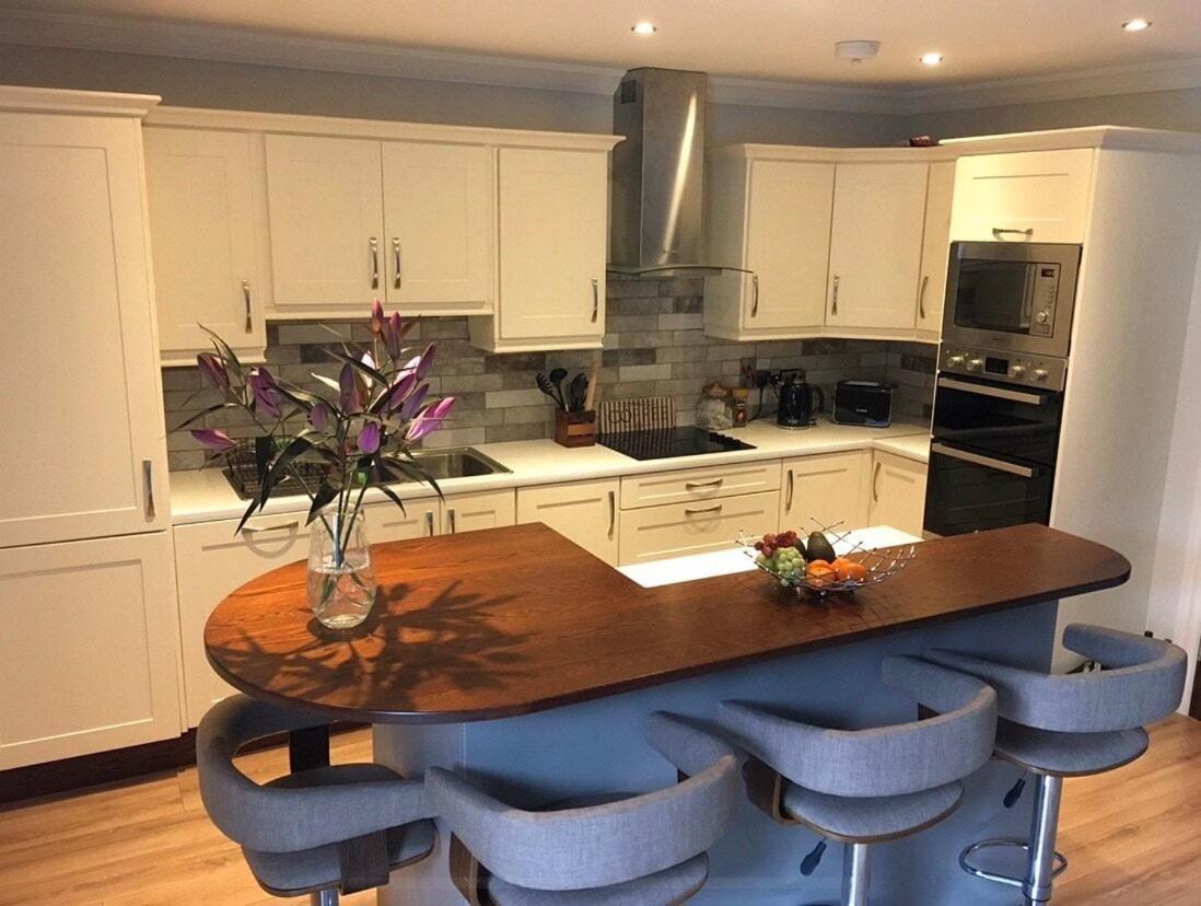 Holiday home Gleanntan House - Beautiful Family Town House *