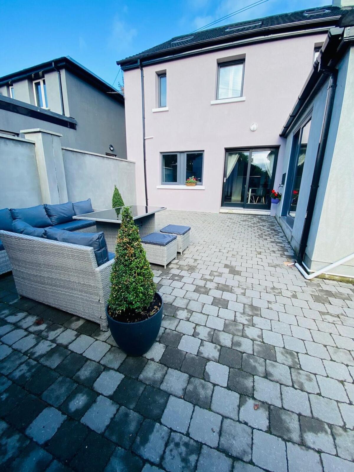 Holiday home Gleanntan House - Beautiful Family Town House