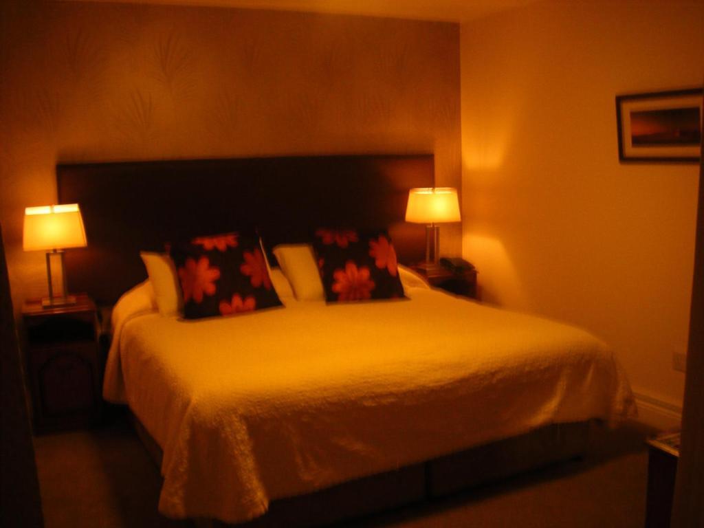 Robeen House