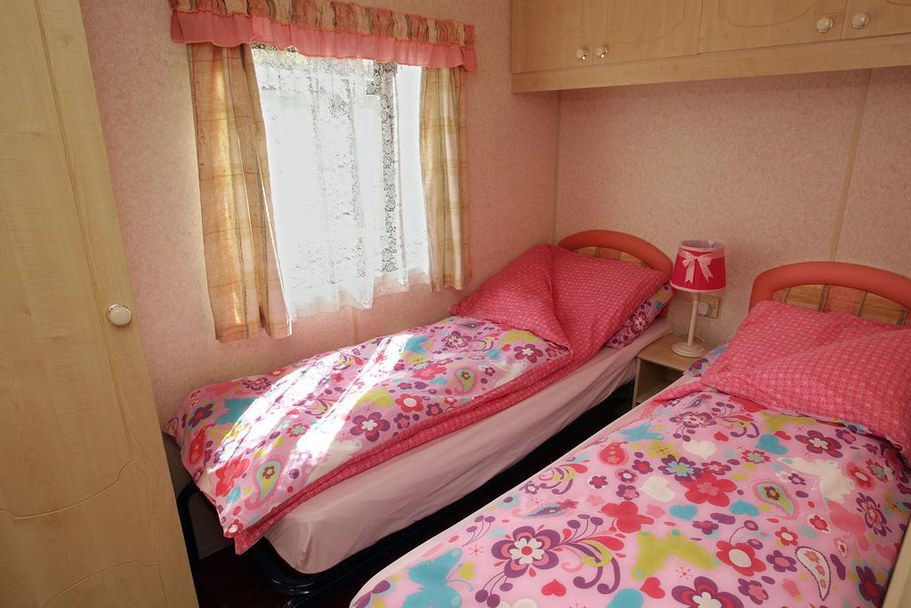 Flemings White Bridge Self-catering Mobile Hire 4*