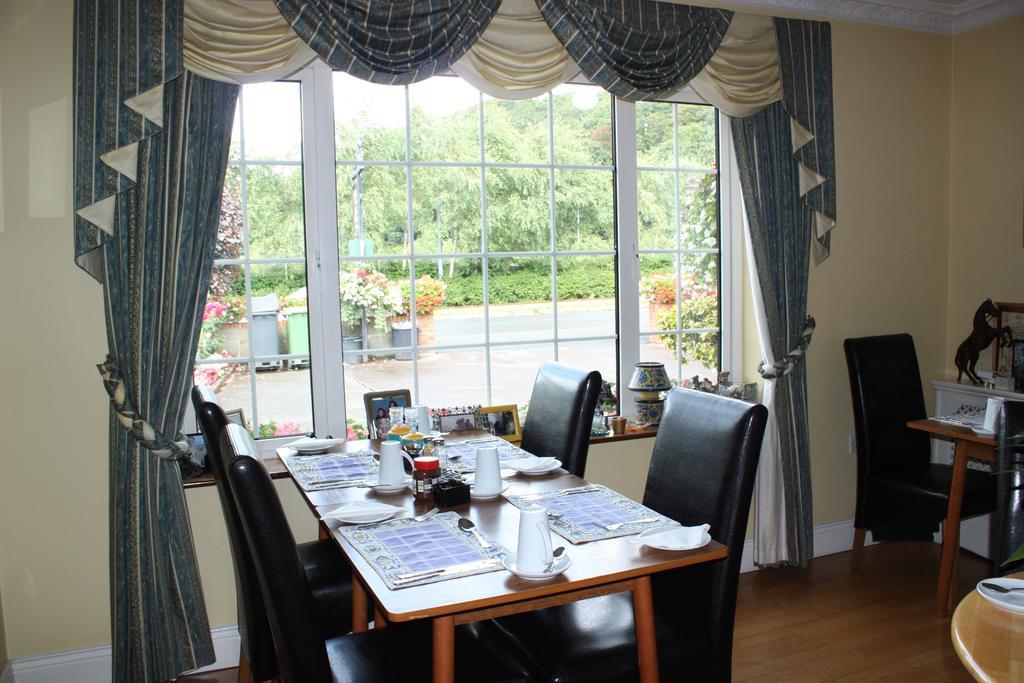 Bed & Breakfast Cillcearn House 3*