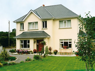 Beniska House Fossa