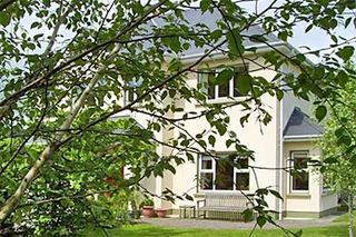 Beniska House Fossa