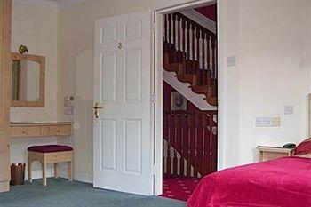 Hotel Beniska House 3*