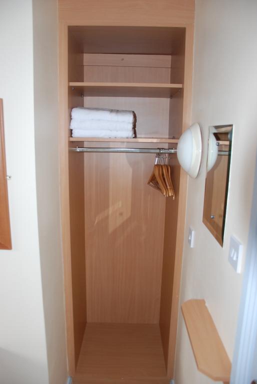 Irish Cottage Guest Accommodation Bed & Breakfast Killarney