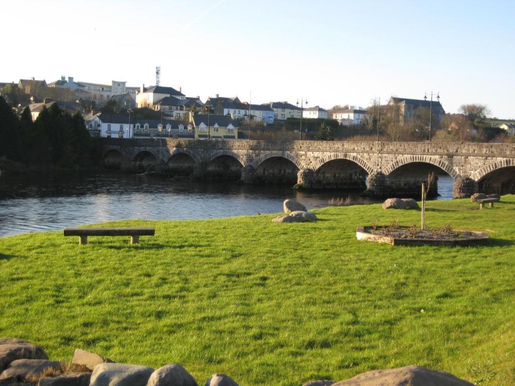 Laune Bridge House Guest Bed & Breakfast