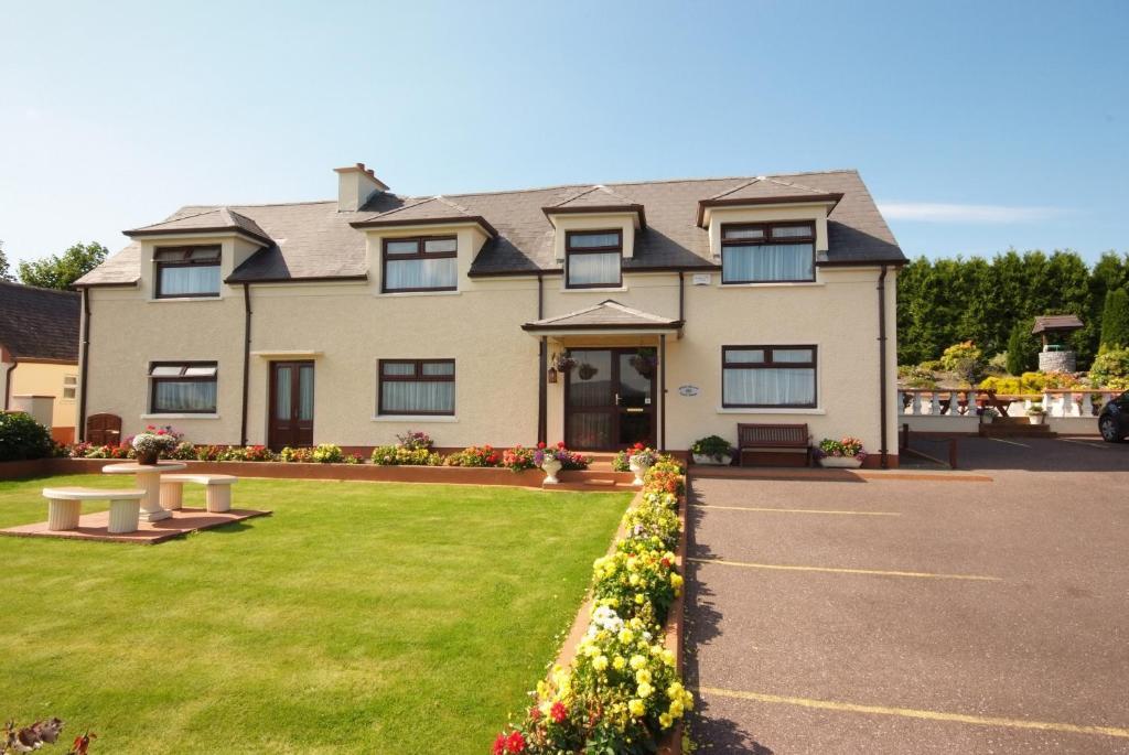 River Valley Bed & Breakfast 4*