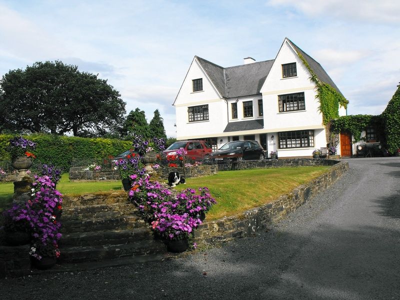 Alderhaven Country