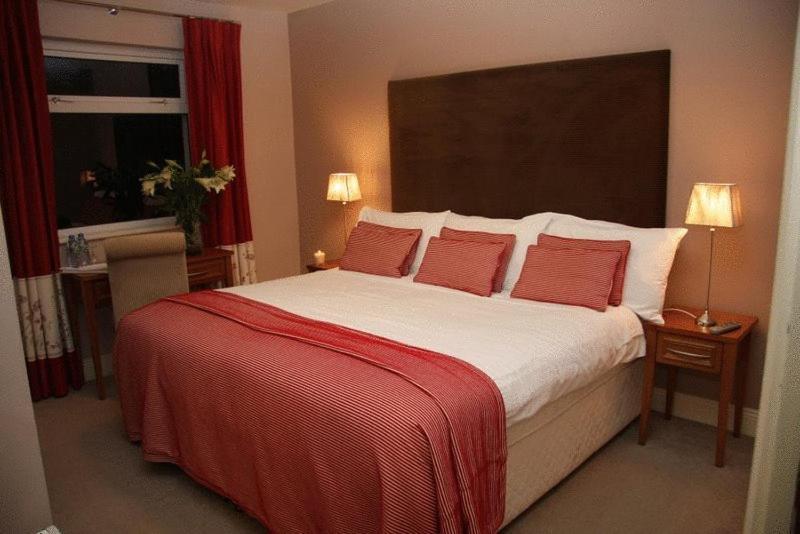 Lake Lodge Guesthouse Guest house 4*