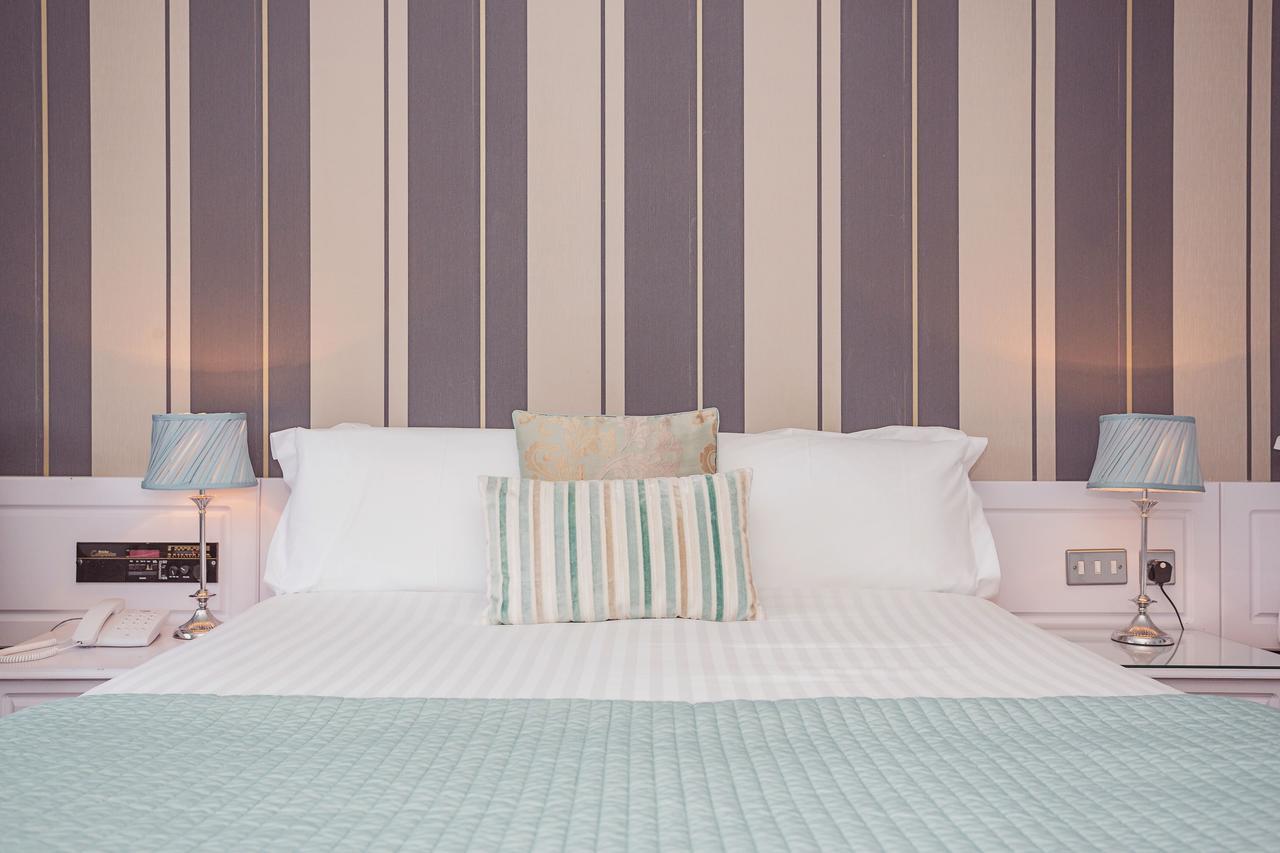 Bed & Breakfast Ardree House 4*