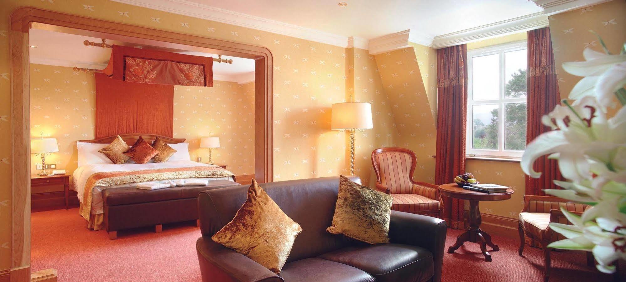 Killarney Plaza Hotel & Spa 4*