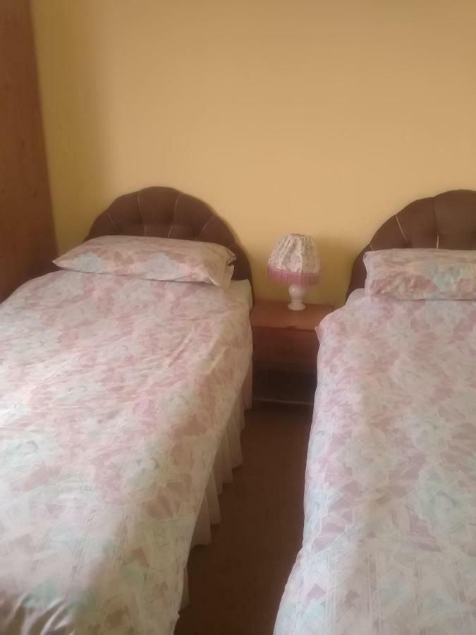 Shamrock House Bed & Breakfast Killarney