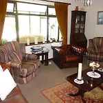 Shraheen House