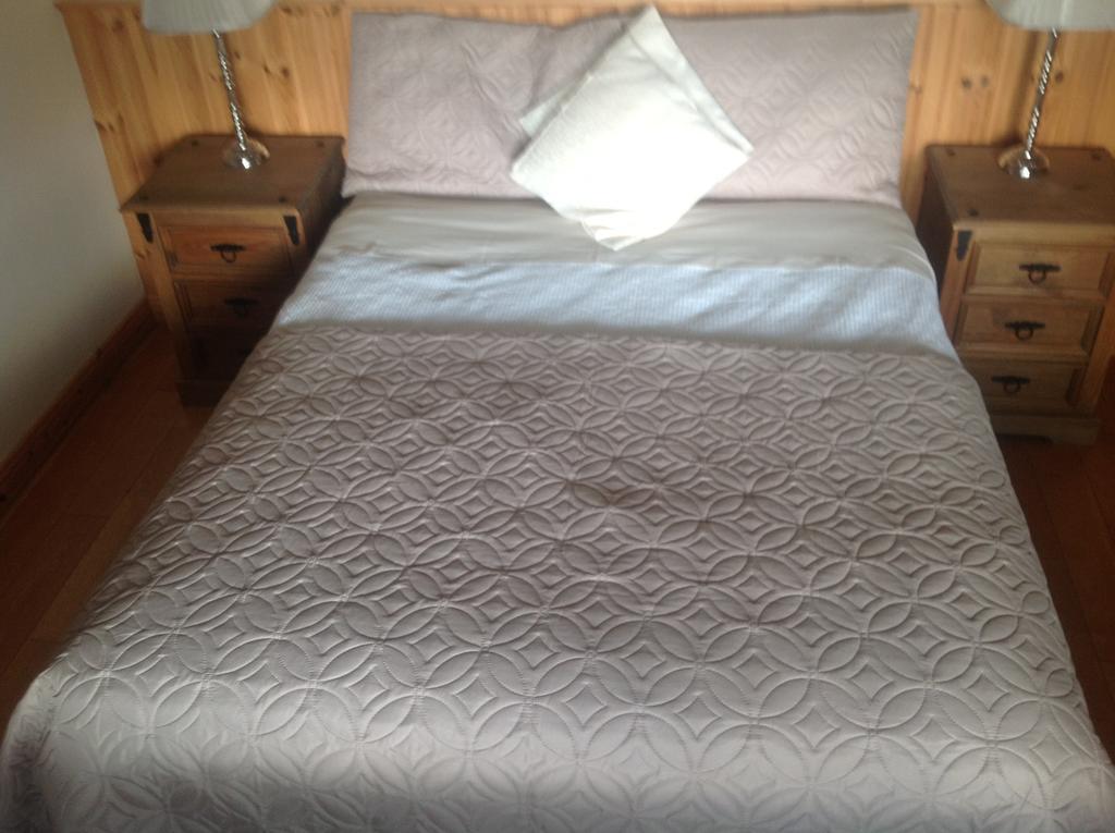 Laune Bridge House Guest Bed & Breakfast 4*