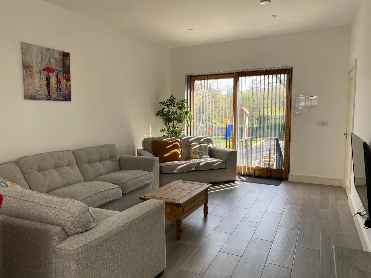 Apt 4 - Silver Spruce