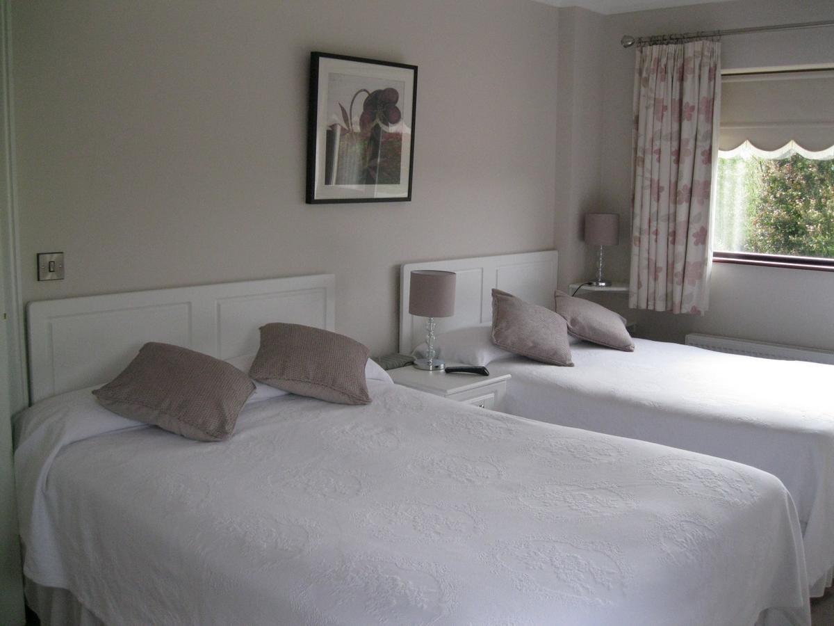 Bed & Breakfast Glendale House 3*