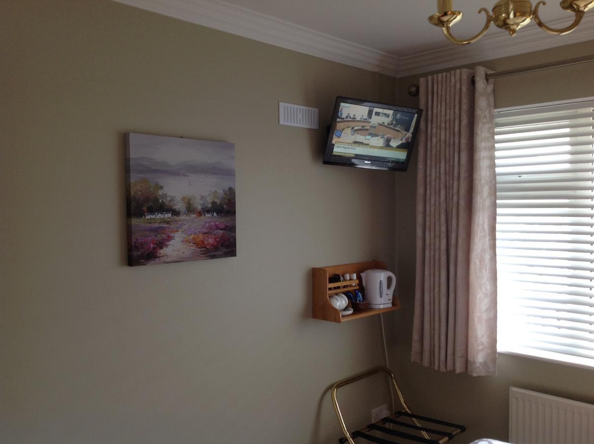 Chelmsford House Lakes Of 4*