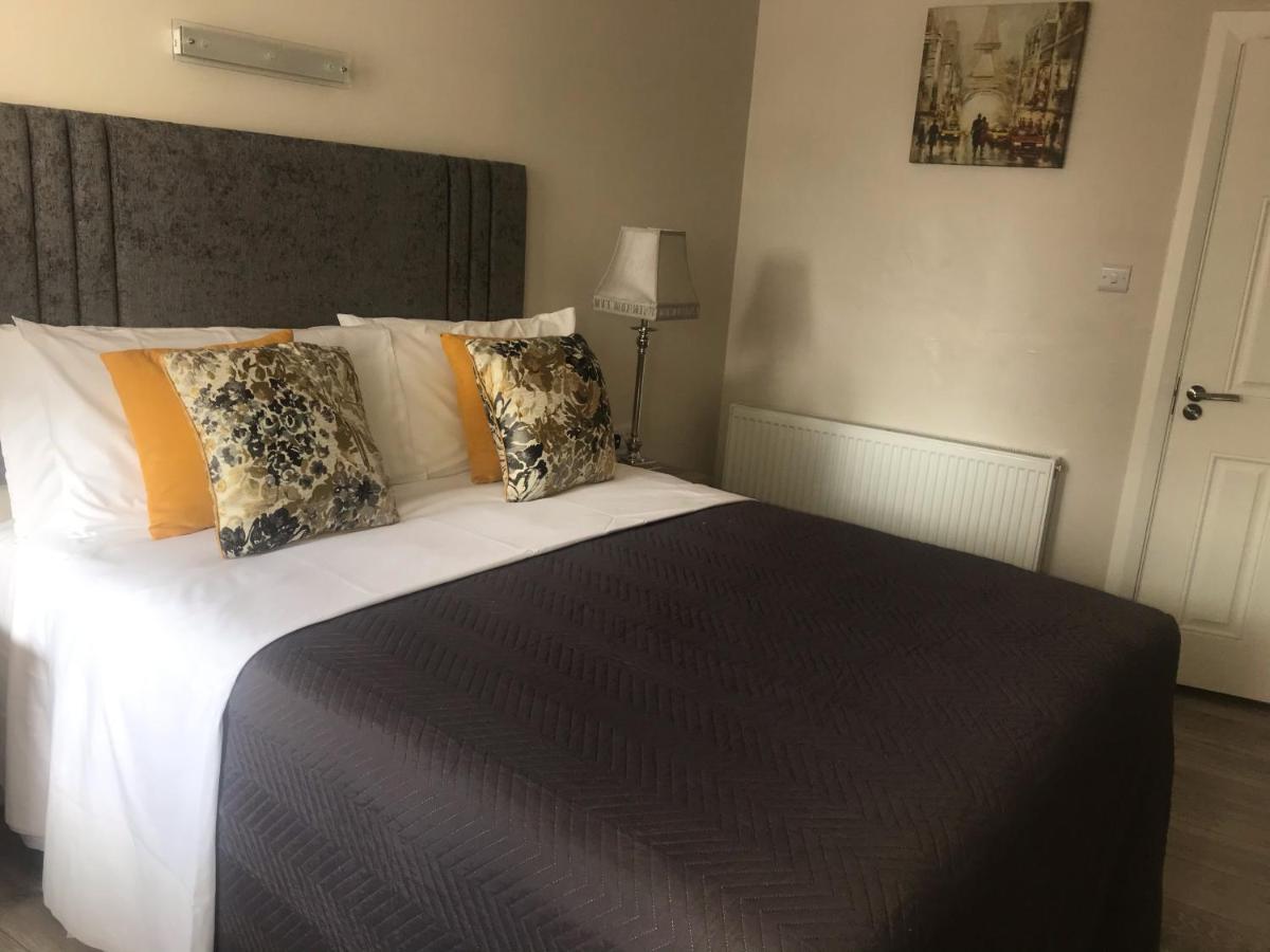 Bed & Breakfast The Gardens Guest Accommodation